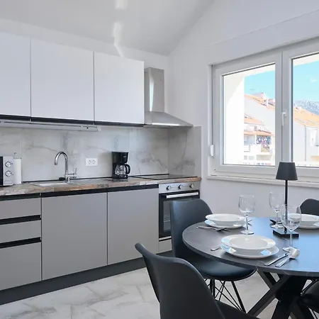 Aquavue Von Litto Apartment *