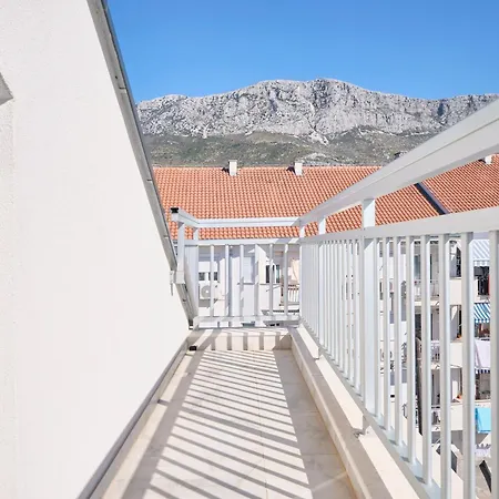 Aquavue Von Litto * Kastela
